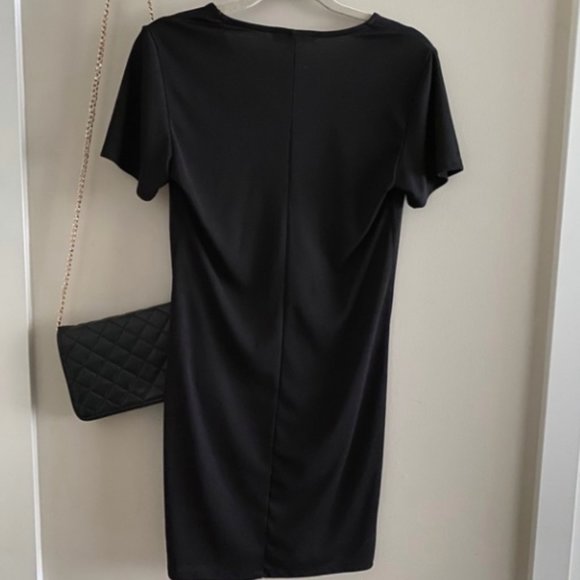 DYNAMITE Black Vneck Shirt T-shirt Dress - Picture 4 of 4